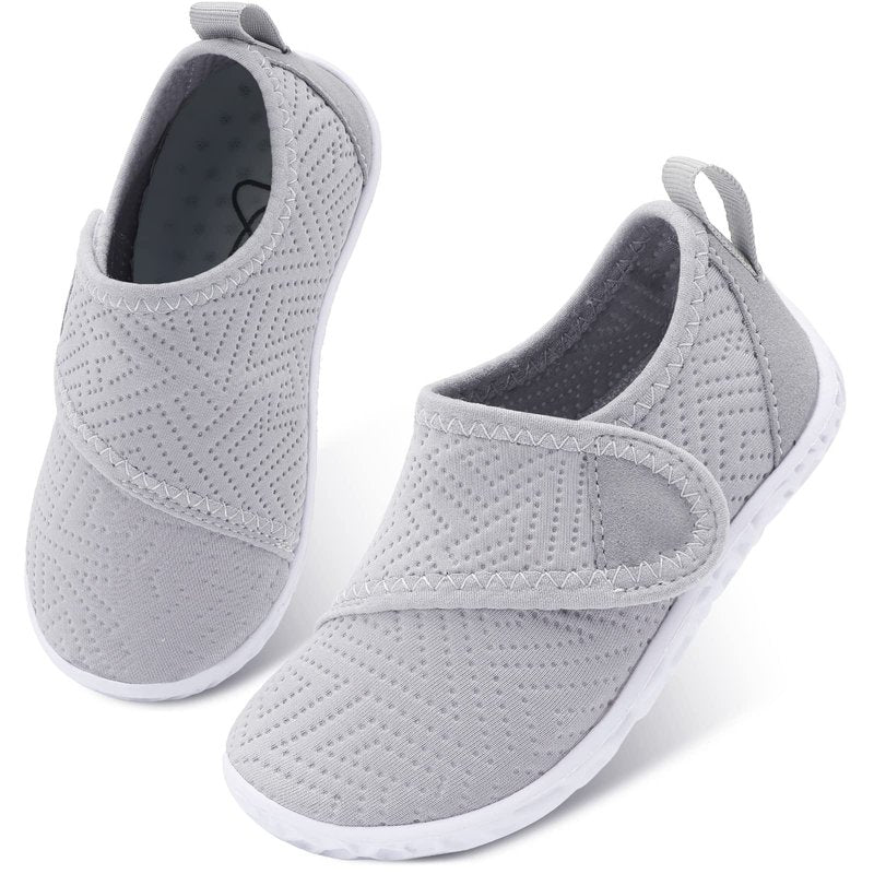 LeIsfIt Toddler Water Shoes Boys Girls Barefoot Aqua Socks Kids Breathable Quick-Dry Swim Shoes for Beach Pool Surf, Grey, 5 Toddler