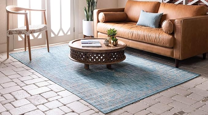 Unique Loom Outdoor Traditional Collection Area Rug - Antique (5' 1" x 8' Rectangle, Light Aqua/ Gray)