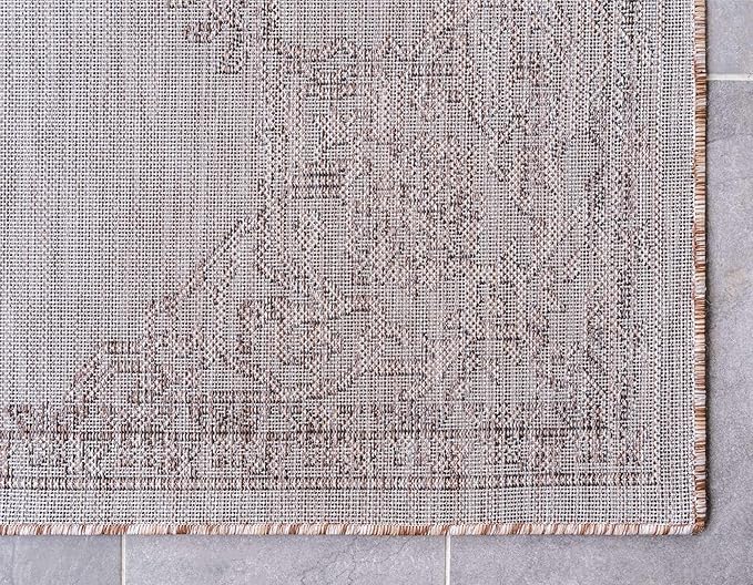 Unique Loom Outdoor Traditional Collection Area Rug - Antique (9' x 12' Rectangle, Beige/ Black)