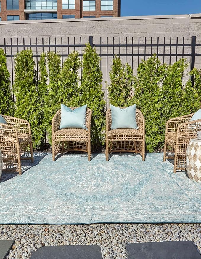 Unique Loom Outdoor Traditional Collection Area Rug - Valeria (7' 10" Square, Aqua/ Ivory)