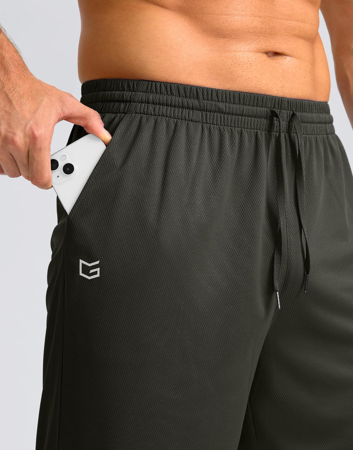 G Gradual Men's Athletic Shorts with Pockets 9" / 11" Long Basketball Shorts Lightweight Quick Dry Gym Workout Shorts for Men(Olive,M)