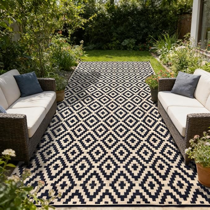 SAND MINE Reversible Mats, Plastic Straw Rug, Modern Area Rug, Large Floor Mat and Rug for Outdoors, RV, Patio, Backyard, Deck, Picnic, Beach, Trailer, Camping (8' x 16', Black & Beige Lattice)