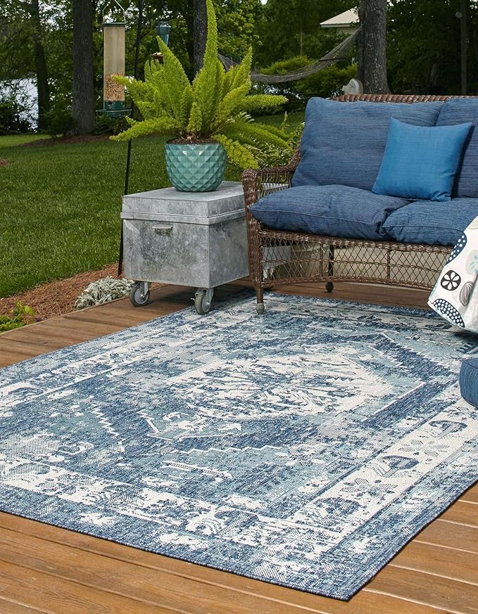 Unique Loom Outdoor Traditional Collection Area Rug - Valeria (2' 2" x 3' 1" Rectangle, Blue/ Ivory)
