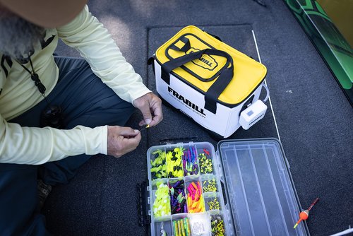 Frabill Universal Bait Station 8 QT.,White