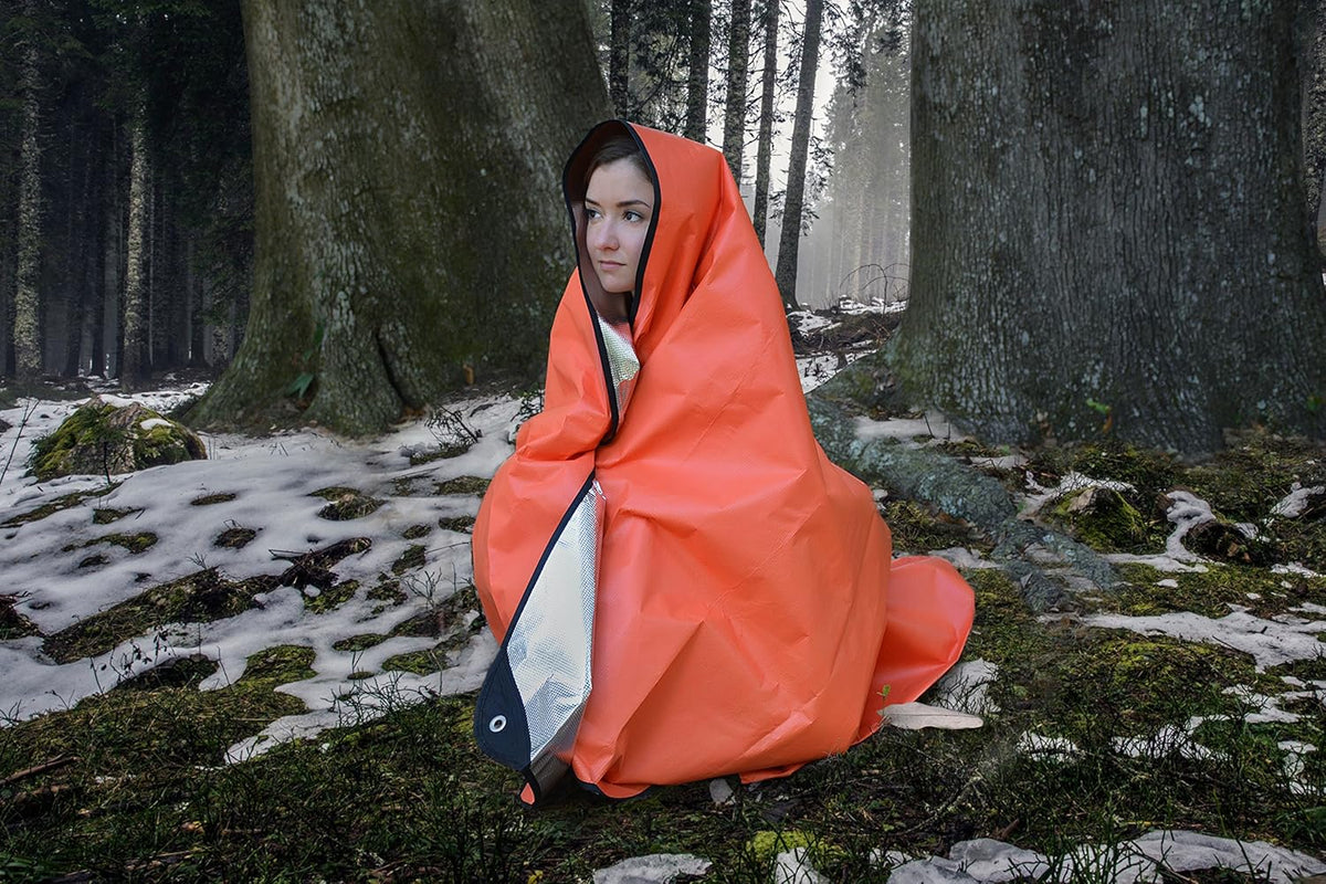 Survival Blanket Tarp 2.0 - Windproof & Waterproof Emergency Gear for Camping & Hiking - Orange