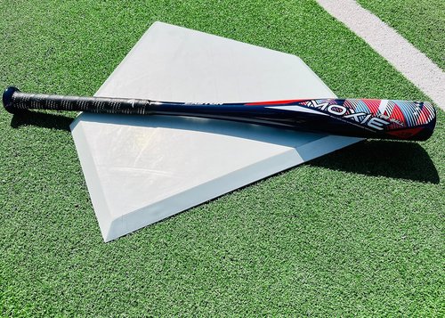 Easton Moxie T-Ball Bat -13 Drop | 2 1/4" Barrel | Lightweight Aluminum | Multiple Styles Available